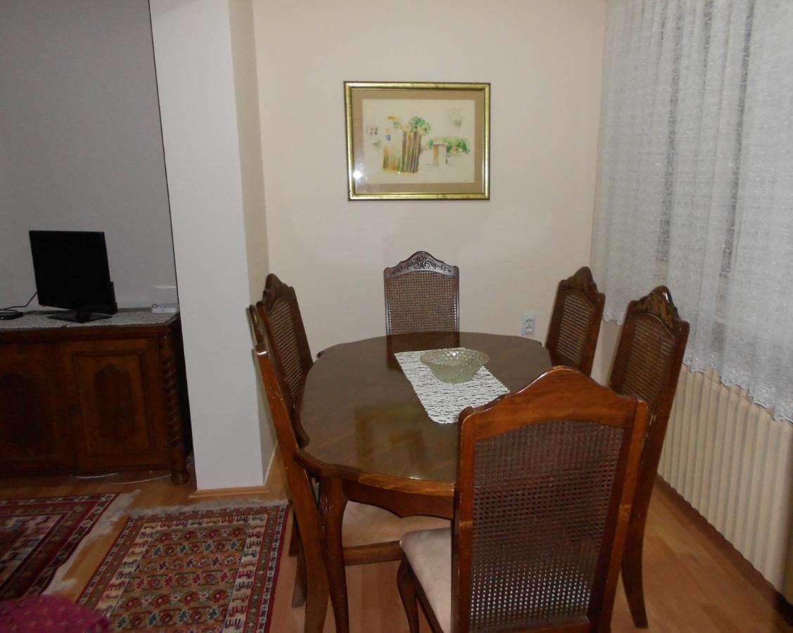 Apartman "Dom Stankovica" Пирот Екстериор снимка